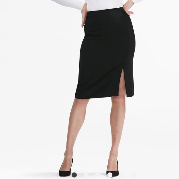 MM Lafleur Mulberry Skirt - Size 4